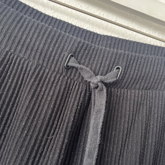 Alo Yoga Sweatpants Adult Medium Black Ribbed Cotton Tapered Unisex See Msmts - Picture 6 of 10